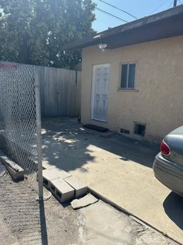 164 W 84th Place, Los Angeles, CA 90003