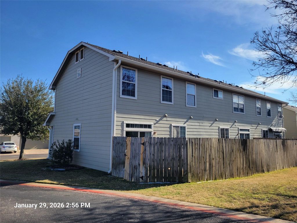 2632 Century Park BLVD 60, Austin, TX 78727