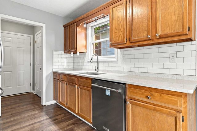 524 Homestead Drive, Nicholasville, KY 40356