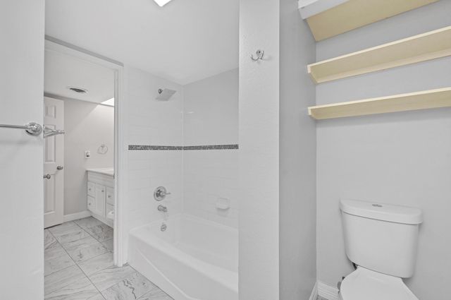 9339 Deanwood Street, Houston, TX 77040