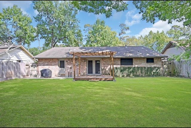 9339 Deanwood Street, Houston, TX 77040