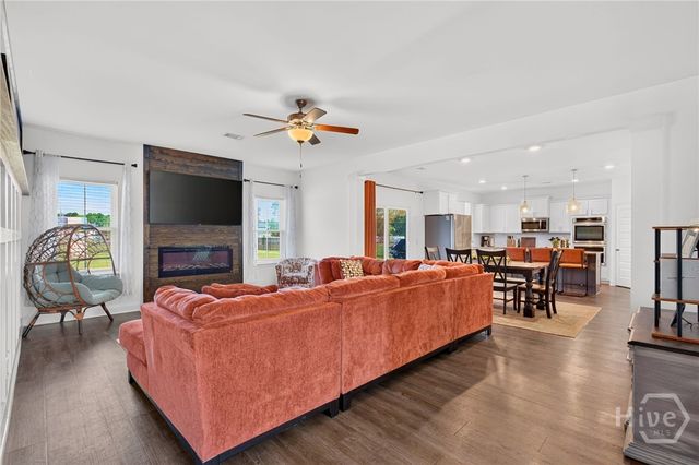 107 Bretts Court, Guyton, GA 31312