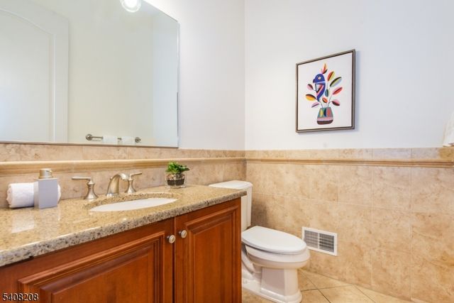 3 Christopher Ct, Montclair Twp., NJ 07042