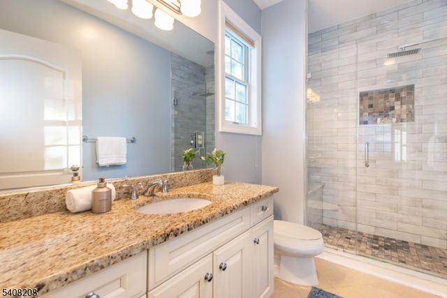 3 Christopher Ct, Montclair Twp., NJ 07042