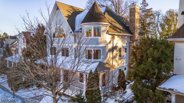 3 Christopher Ct, Montclair Twp., NJ 07042