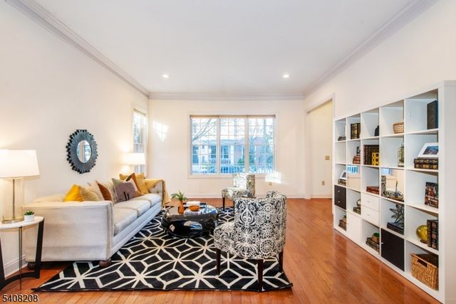 3 Christopher Ct, Montclair Twp., NJ 07042