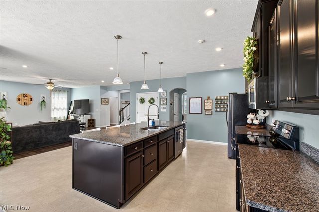 6115 Llanfair Street SW, Massillon, OH 44646