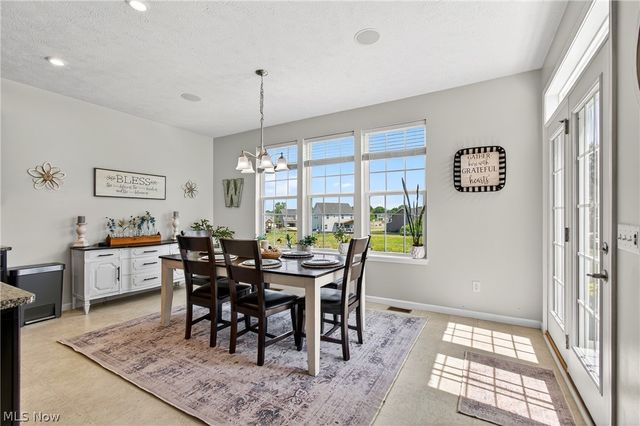 6115 Llanfair Street SW, Massillon, OH 44646