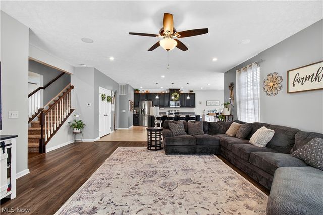 6115 Llanfair Street SW, Massillon, OH 44646