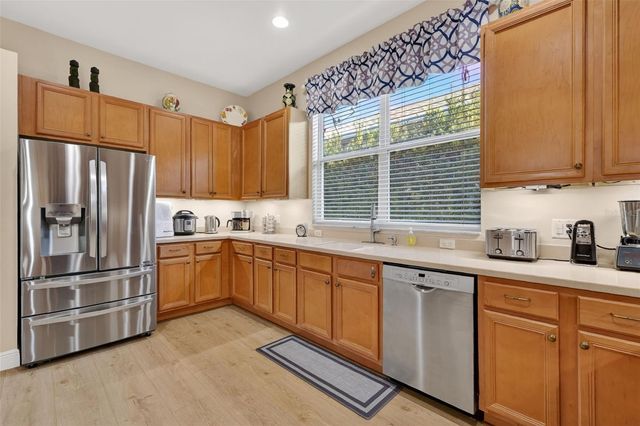 25517 LAUREL VALLEY ROAD, Leesburg, FL 34748