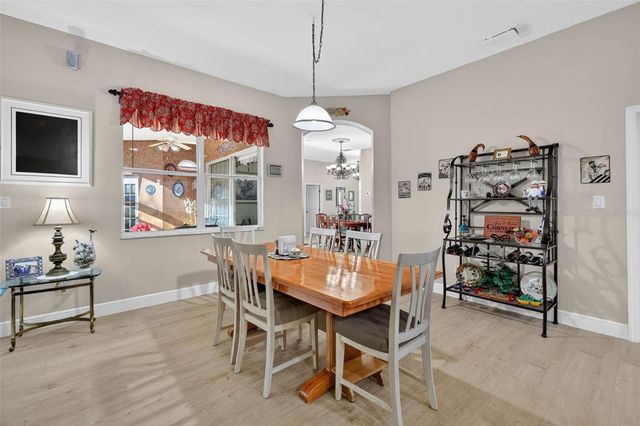 25517 LAUREL VALLEY ROAD, Leesburg, FL 34748