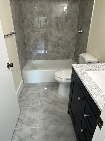 560 S Park Rd 36-7, Hollywood, FL 33021