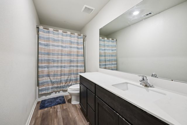 1927 Churchill Downs Drive, Seagoville, TX 75159