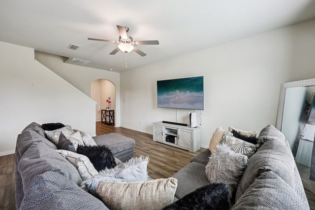 1927 Churchill Downs Drive, Seagoville, TX 75159