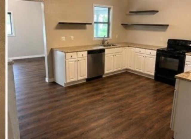 420 Saint John Street, Thayer, MO 65791