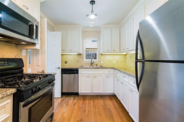 4405 Marina Street A, Houston, TX 77007