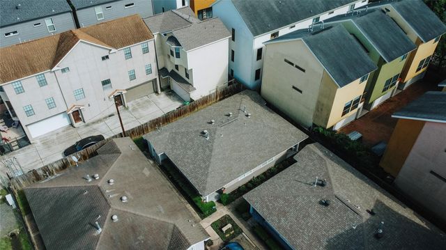 4405 Marina Street A, Houston, TX 77007