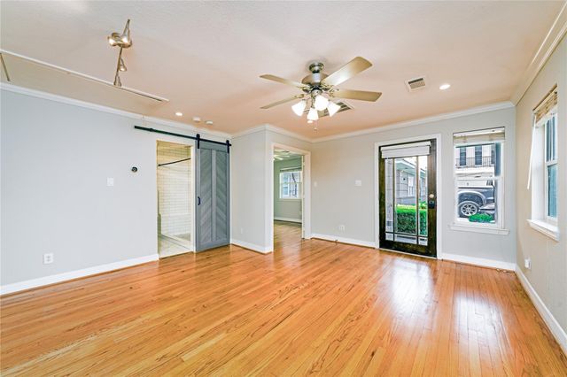 4405 Marina Street A, Houston, TX 77007