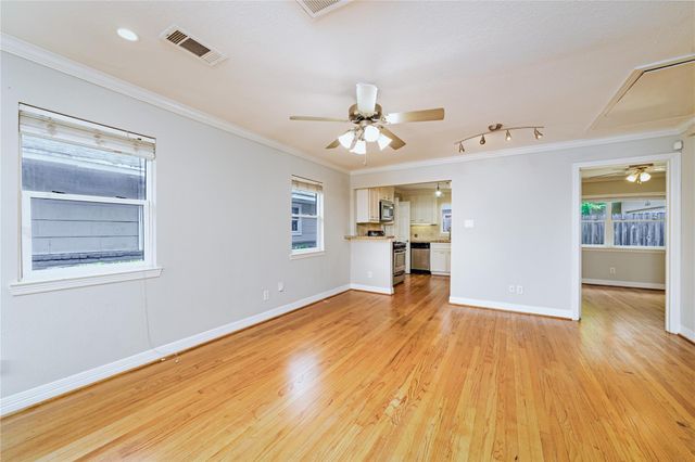 4405 Marina Street A, Houston, TX 77007