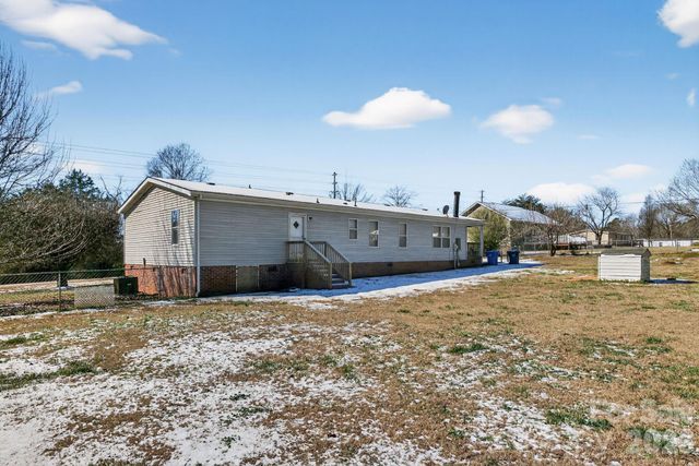 1118 Old Willis School Road, Dallas, NC 28034