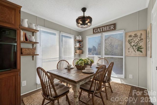 1118 Old Willis School Road, Dallas, NC 28034