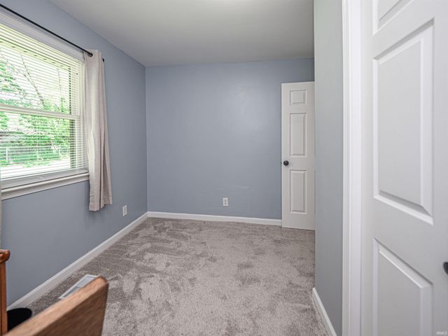516 N Grant Street, Chandler, IN 47610