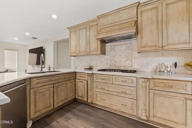 620 Avondale Drive, Corona, CA 92879