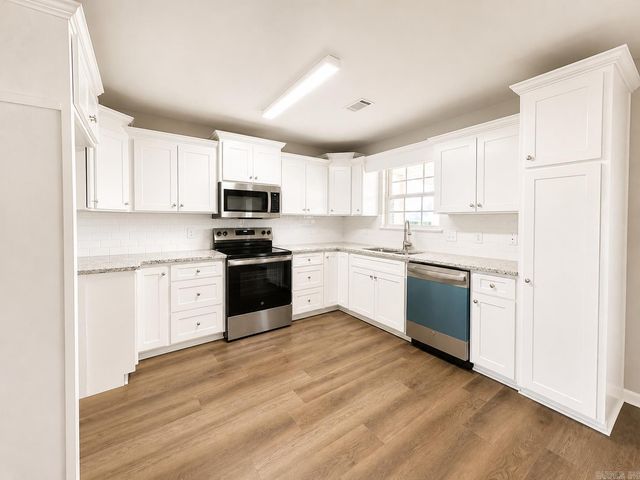7 Graddy, Vilonia, AR 72173