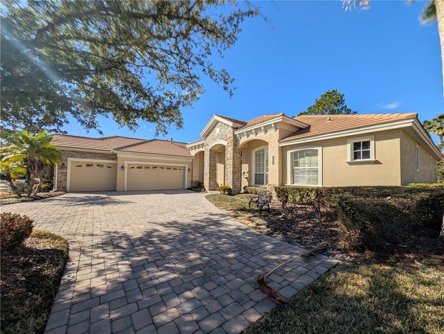8492 DUNHAM STATION DRIVE, Tampa, FL 33647