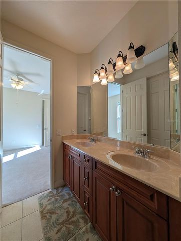 8492 DUNHAM STATION DRIVE, Tampa, FL 33647