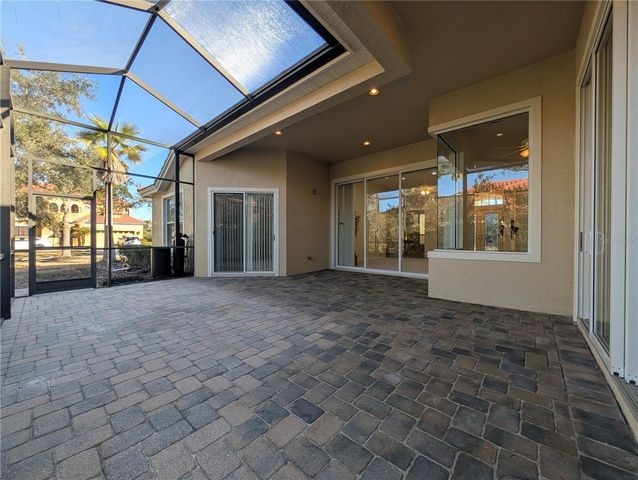 8492 DUNHAM STATION DRIVE, Tampa, FL 33647