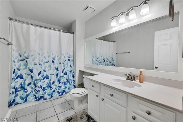 2636 Magic Moon Lane, Las Vegas, NV 89146