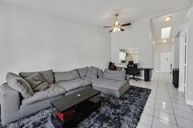 2636 Magic Moon Lane, Las Vegas, NV 89146