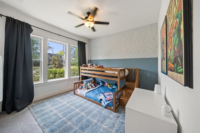 202 Thistle Drive, Montgomery, TX 77316