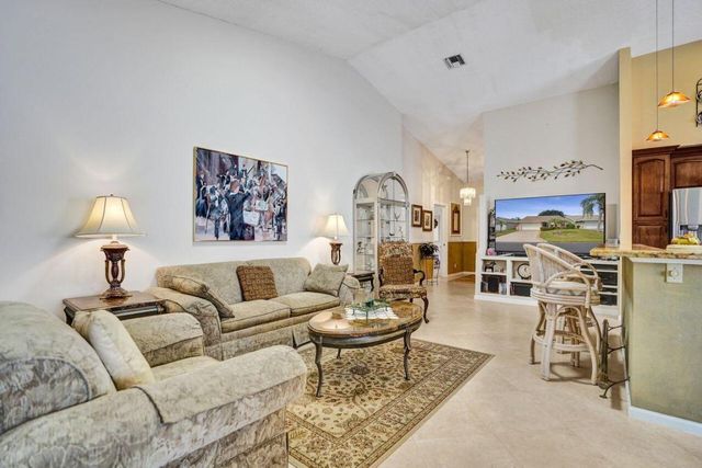 3882 Dafilee Circle, West Palm Beach, FL 33417