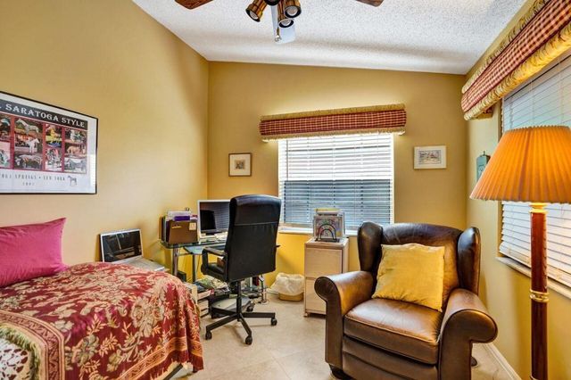 3882 Dafilee Circle, West Palm Beach, FL 33417