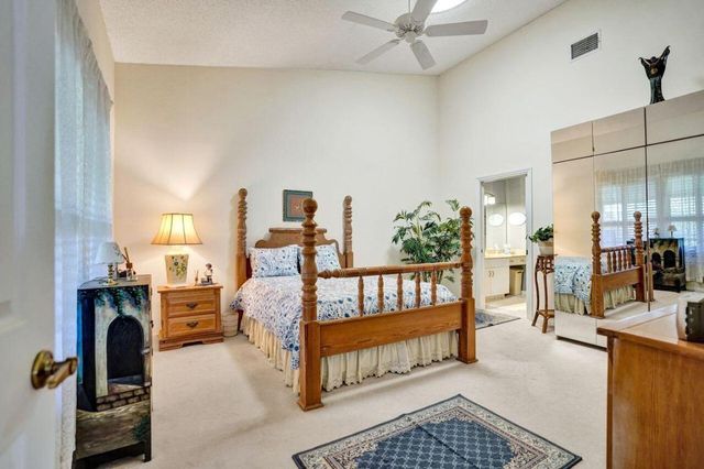 3882 Dafilee Circle, West Palm Beach, FL 33417