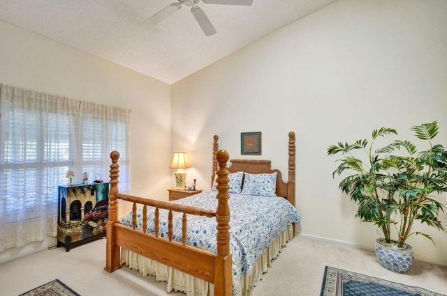 3882 Dafilee Circle, West Palm Beach, FL 33417