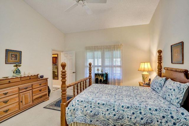 3882 Dafilee Circle, West Palm Beach, FL 33417