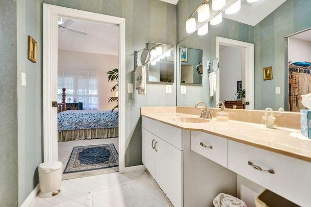 3882 Dafilee Circle, West Palm Beach, FL 33417