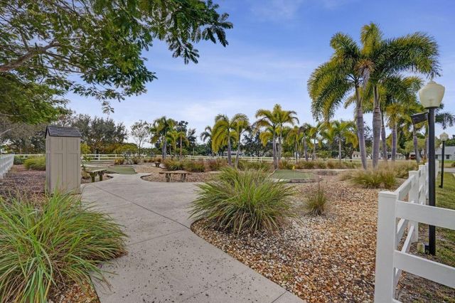 3882 Dafilee Circle, West Palm Beach, FL 33417