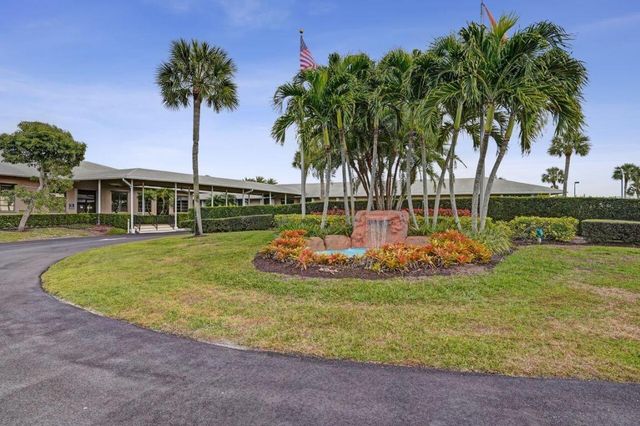 3882 Dafilee Circle, West Palm Beach, FL 33417