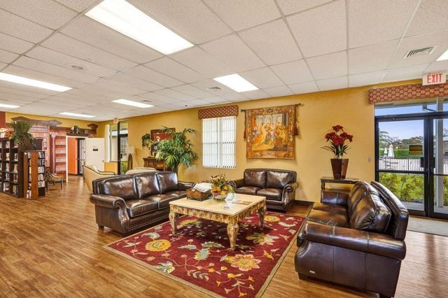 3882 Dafilee Circle, West Palm Beach, FL 33417