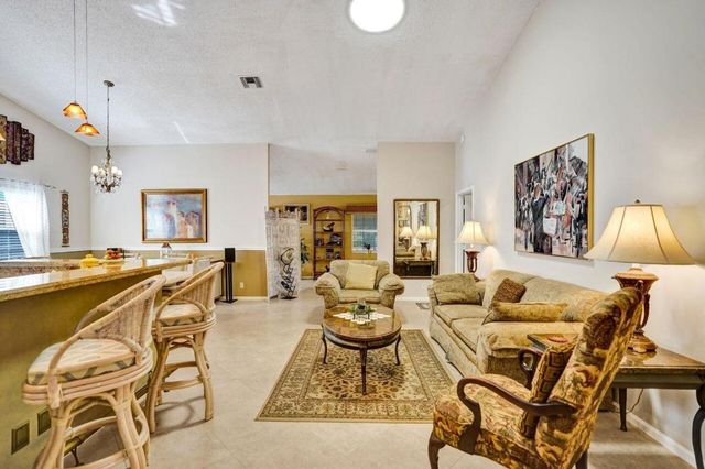 3882 Dafilee Circle, West Palm Beach, FL 33417