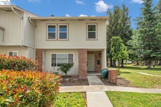 1808 Wildbrook Ct D, Concord, CA 94521