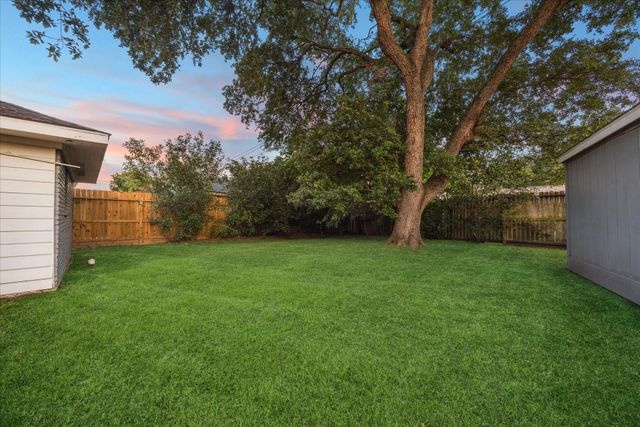 6215 Cheena Drive, Houston, TX 77096
