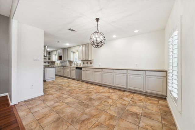 6215 Cheena Drive, Houston, TX 77096