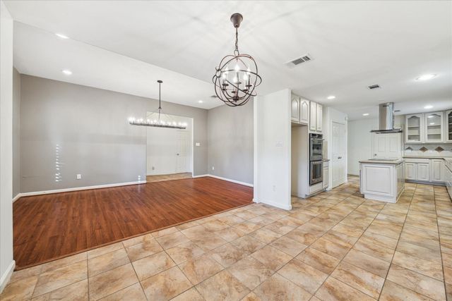 6215 Cheena Drive, Houston, TX 77096