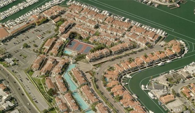 3221 Francois, Huntington Beach, CA 92649