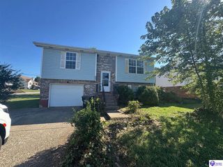 465 Wagon Wheel Trail, Radcliff, KY 40160
